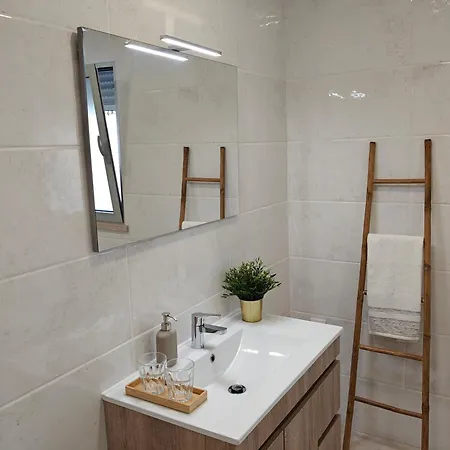 Blue Horizon アパート ナザレ